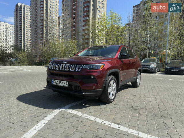 Червоний Джип Compass, об'ємом двигуна 2.4 л та пробігом 39 тис. км за 19800 $, фото 1 на Automoto.ua