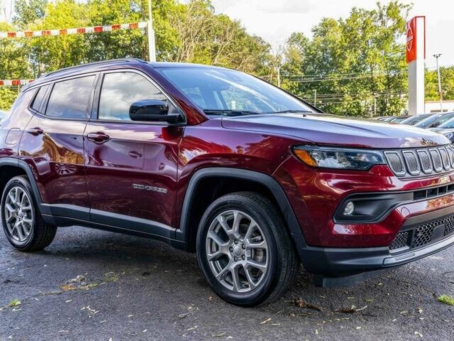 Червоний Джип Compass, об'ємом двигуна 2.4 л та пробігом 41 тис. км за 10400 $, фото 1 на Automoto.ua