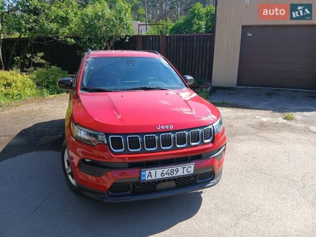 Червоний Джип Compass, об'ємом двигуна 2 л та пробігом 67 тис. км за 16000 $, фото 1 на Automoto.ua