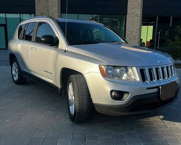Джип Compass, об'ємом двигуна 2.36 л та пробігом 230 тис. км за 8600 $, фото 1 на Automoto.ua