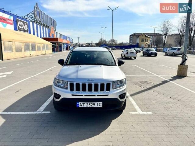 Джип Компас, объемом двигателя 2.14 л и пробегом 230 тыс. км за 10800 $, фото 1 на Automoto.ua