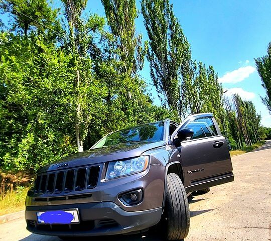 Джип Compass, об'ємом двигуна 2 л та пробігом 144 тис. км за 9000 $, фото 1 на Automoto.ua