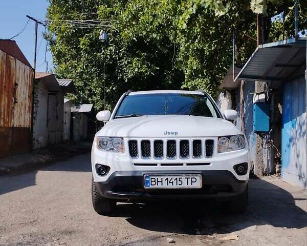 Джип Компас, объемом двигателя 2.36 л и пробегом 200 тыс. км за 13000 $, фото 1 на Automoto.ua