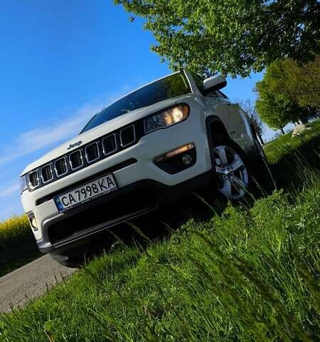 Джип Compass, об'ємом двигуна 2.36 л та пробігом 60 тис. км за 17700 $, фото 1 на Automoto.ua