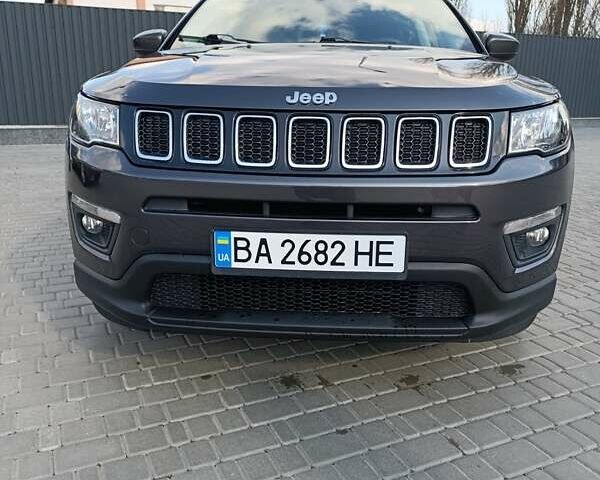 Джип Компас, объемом двигателя 2.36 л и пробегом 107 тыс. км за 15900 $, фото 1 на Automoto.ua