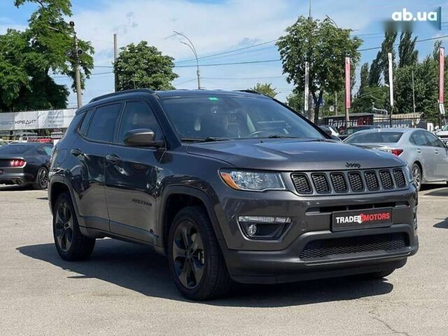 Джип Compass, об'ємом двигуна 2.4 л та пробігом 112 тис. км за 17490 $, фото 1 на Automoto.ua