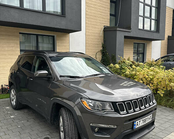 Джип Компас, объемом двигателя 2.4 л и пробегом 100 тыс. км за 15800 $, фото 1 на Automoto.ua