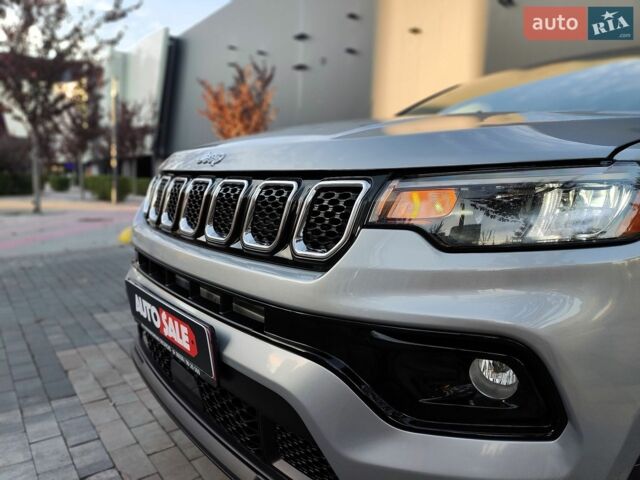 Джип Compass, об'ємом двигуна 2 л та пробігом 41 тис. км за 18990 $, фото 1 на Automoto.ua