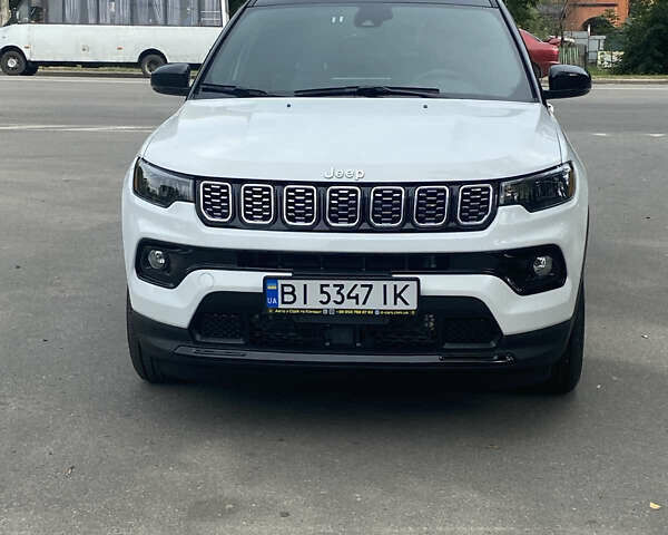 Джип Компас, объемом двигателя 0 л и пробегом 2 тыс. км за 24000 $, фото 1 на Automoto.ua