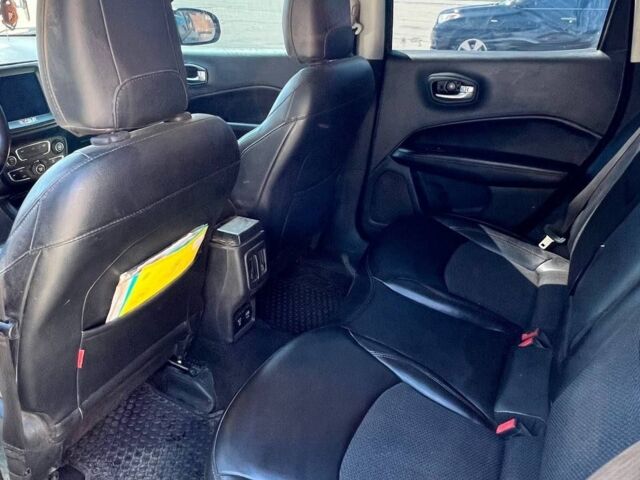 Сірий Джип Compass, об'ємом двигуна 2.36 л та пробігом 0 тис. км за 16500 $, фото 1 на Automoto.ua
