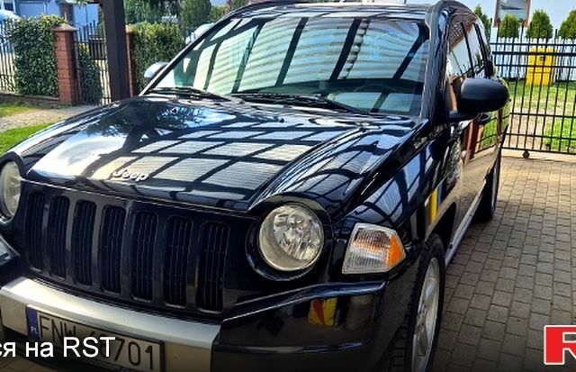 Серый Джип Компас, объемом двигателя 2 л и пробегом 0 тыс. км за 2000 $, фото 1 на Automoto.ua