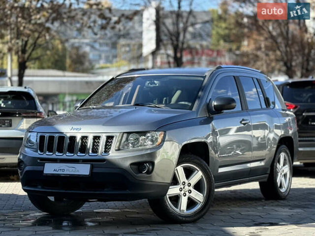 Джип Компас 2011 в Одессе на Automoto.ua Серый Джип Компас, объемом двигателя 2.36 л и пробегом 298 тыс. км за 6500 $, фото 1 на Automoto.ua