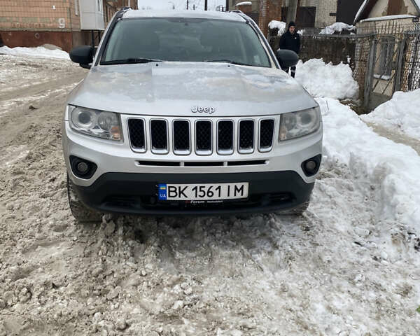 Сірий Джип Compass, об'ємом двигуна 2.14 л та пробігом 161 тис. км за 6999 $, фото 1 на Automoto.ua