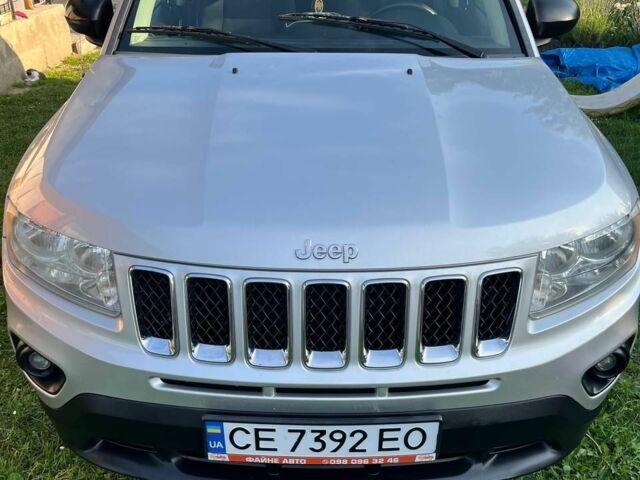 Сірий Джип Compass, об'ємом двигуна 2.36 л та пробігом 278 тис. км за 8700 $, фото 1 на Automoto.ua
