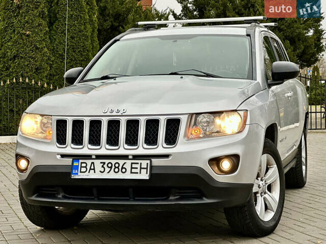 Сірий Джип Compass, об'ємом двигуна 2.36 л та пробігом 133 тис. км за 9950 $, фото 1 на Automoto.ua