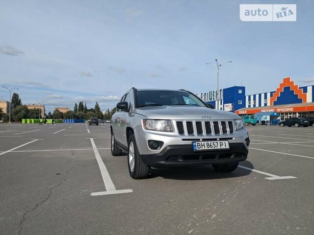 Серый Джип Компас, объемом двигателя 2.36 л и пробегом 171 тыс. км за 8500 $, фото 1 на Automoto.ua