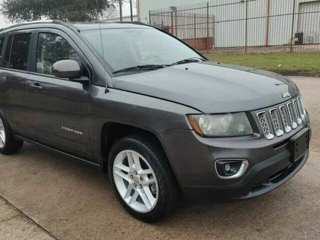 Серый Джип Компас, объемом двигателя 2.4 л и пробегом 85 тыс. км за 5600 $, фото 1 на Automoto.ua