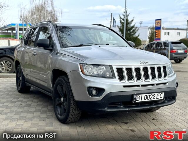 Серый Джип Компас, объемом двигателя 2.4 л и пробегом 175 тыс. км за 7900 $, фото 1 на Automoto.ua