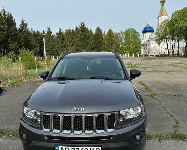 Сірий Джип Compass, об'ємом двигуна 2.36 л та пробігом 146 тис. км за 13000 $, фото 1 на Automoto.ua