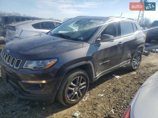 Сірий Джип Compass, об'ємом двигуна 2.4 л та пробігом 96 тис. км за 4900 $, фото 1 на Automoto.ua
