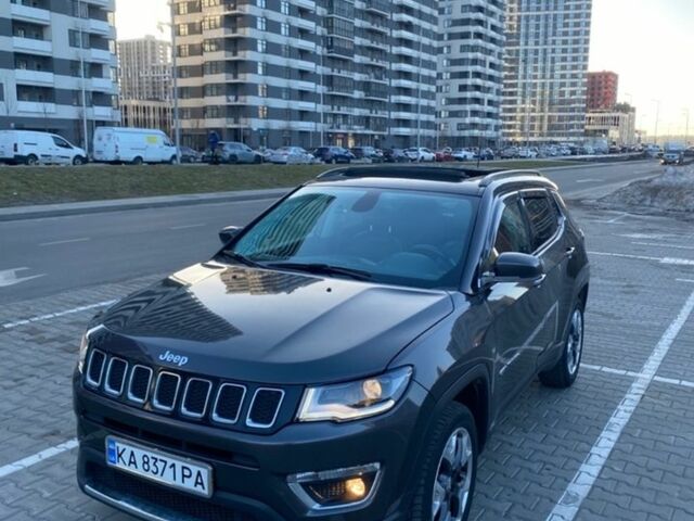 Сірий Джип Compass, об'ємом двигуна 2.36 л та пробігом 104 тис. км за 13300 $, фото 1 на Automoto.ua