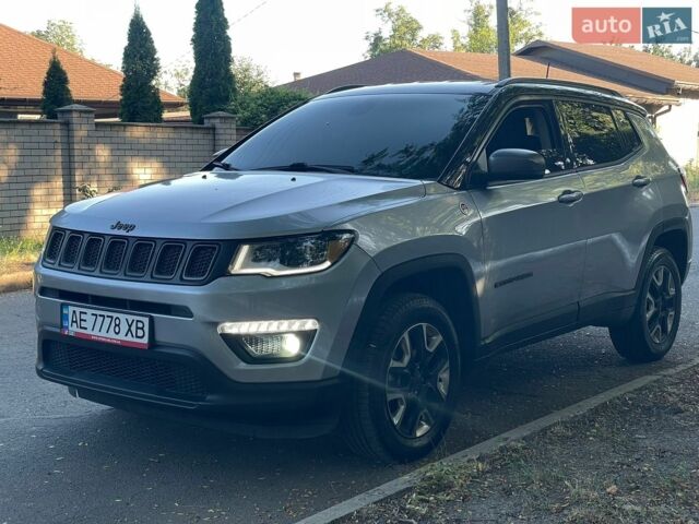 Сірий Джип Compass, об'ємом двигуна 2.36 л та пробігом 141 тис. км за 14200 $, фото 1 на Automoto.ua