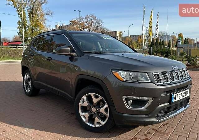 Сірий Джип Compass, об'ємом двигуна 2.36 л та пробігом 101 тис. км за 15900 $, фото 1 на Automoto.ua