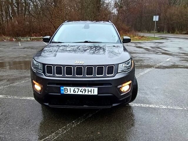 Сірий Джип Compass, об'ємом двигуна 2.4 л та пробігом 154 тис. км за 14800 $, фото 1 на Automoto.ua