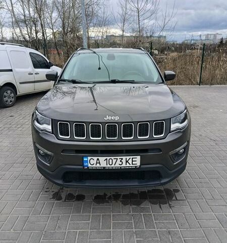 Серый Джип Компас, объемом двигателя 2.36 л и пробегом 120 тыс. км за 13200 $, фото 1 на Automoto.ua