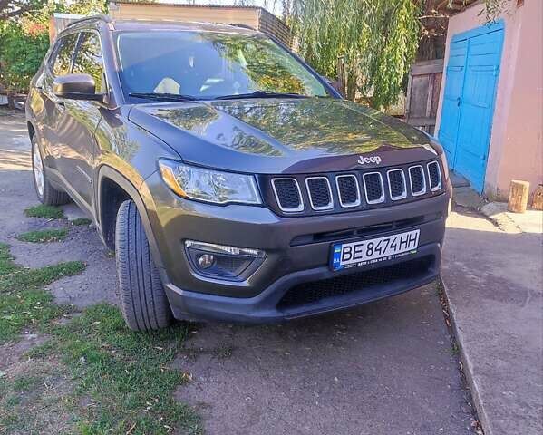 Сірий Джип Compass, об'ємом двигуна 2.36 л та пробігом 147 тис. км за 16500 $, фото 1 на Automoto.ua
