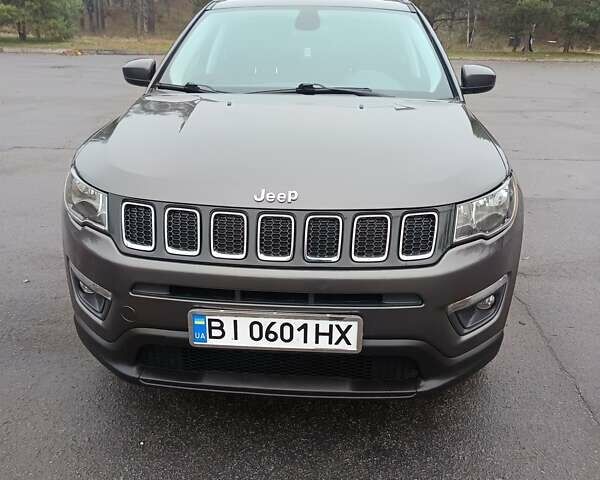 Серый Джип Компас, объемом двигателя 2.4 л и пробегом 79 тыс. км за 16500 $, фото 1 на Automoto.ua