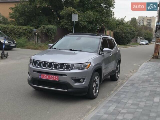 Серый Джип Компас, объемом двигателя 2.4 л и пробегом 150 тыс. км за 16200 $, фото 1 на Automoto.ua