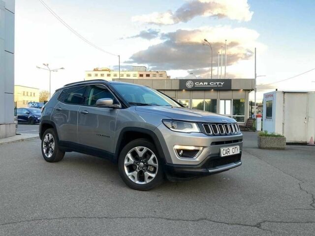 Сірий Джип Compass, об'ємом двигуна 2.4 л та пробігом 87 тис. км за 13000 $, фото 1 на Automoto.ua