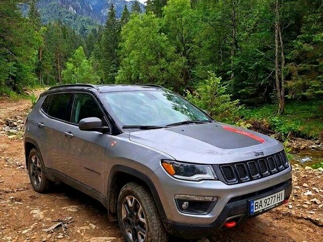 Сірий Джип Compass, об'ємом двигуна 2.4 л та пробігом 89 тис. км за 14999 $, фото 1 на Automoto.ua