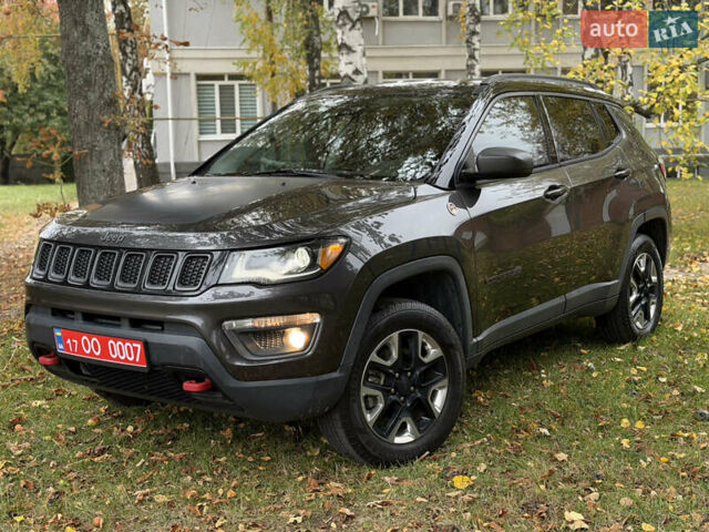 Сірий Джип Compass, об'ємом двигуна 2.4 л та пробігом 206 тис. км за 14999 $, фото 1 на Automoto.ua
