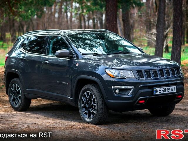 Сірий Джип Compass, об'ємом двигуна 2.4 л та пробігом 118 тис. км за 19500 $, фото 1 на Automoto.ua