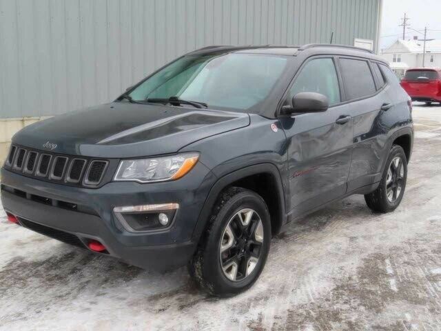 Сірий Джип Compass, об'ємом двигуна 2.4 л та пробігом 48 тис. км за 7000 $, фото 1 на Automoto.ua