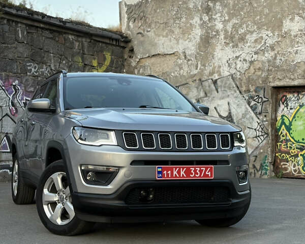 Серый Джип Компас, объемом двигателя 2.36 л и пробегом 123 тыс. км за 13800 $, фото 1 на Automoto.ua