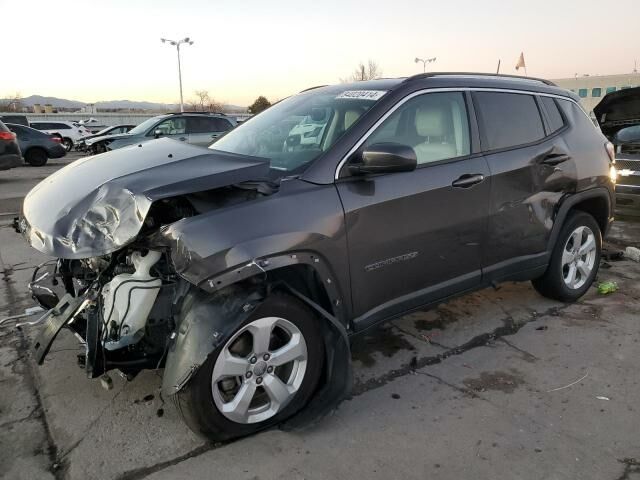 Сірий Джип Compass, об'ємом двигуна 2.4 л та пробігом 116 тис. км за 7300 $, фото 1 на Automoto.ua