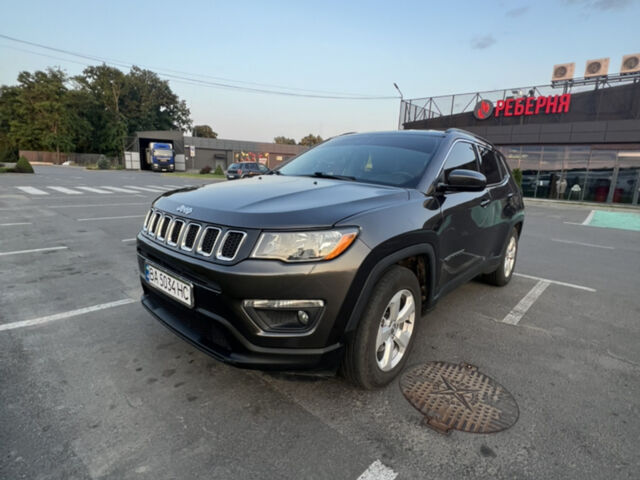 Сірий Джип Compass, об'ємом двигуна 2.36 л та пробігом 120 тис. км за 15200 $, фото 1 на Automoto.ua