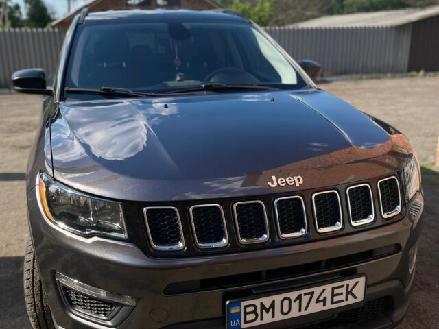 Серый Джип Компас, объемом двигателя 2.4 л и пробегом 96 тыс. км за 16000 $, фото 1 на Automoto.ua