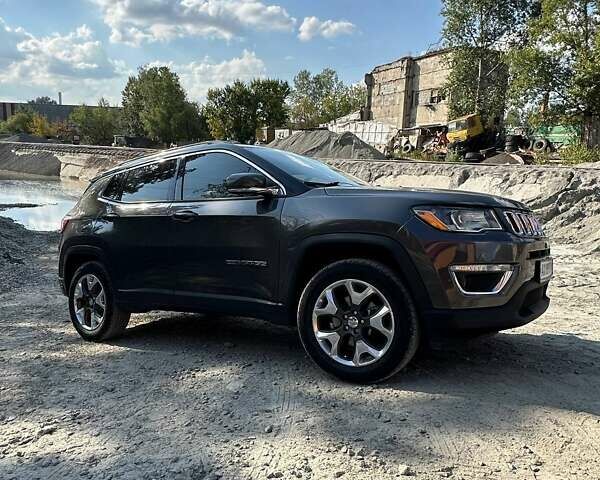 Сірий Джип Compass, об'ємом двигуна 2.36 л та пробігом 73 тис. км за 18400 $, фото 1 на Automoto.ua