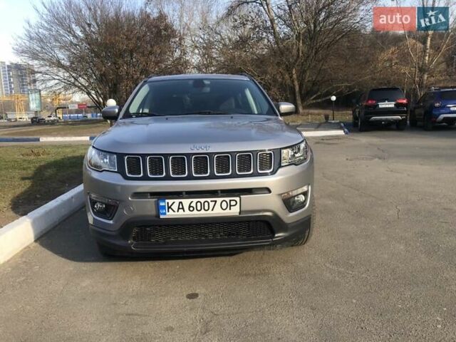 Серый Джип Компас, объемом двигателя 2.36 л и пробегом 21 тыс. км за 16500 $, фото 1 на Automoto.ua