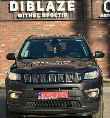 Серый Джип Компас, объемом двигателя 2.4 л и пробегом 217 тыс. км за 12500 $, фото 1 на Automoto.ua