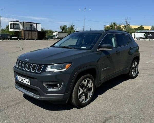Сірий Джип Compass, об'ємом двигуна 2.4 л та пробігом 102 тис. км за 8900 $, фото 1 на Automoto.ua