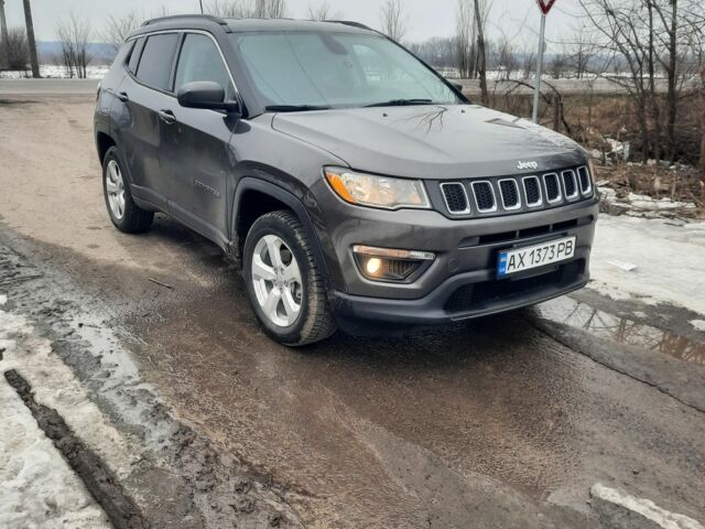 Серый Джип Компас, объемом двигателя 2.4 л и пробегом 75 тыс. км за 17000 $, фото 1 на Automoto.ua