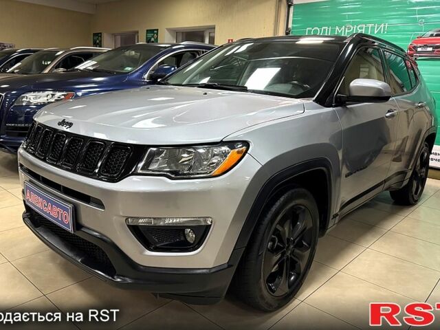 Сірий Джип Compass, об'ємом двигуна 2.4 л та пробігом 143 тис. км за 15500 $, фото 1 на Automoto.ua