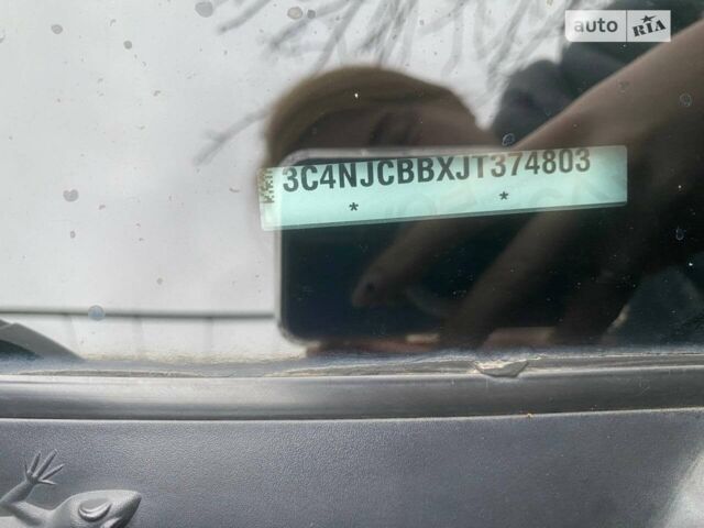 Сірий Джип Compass, об'ємом двигуна 2.4 л та пробігом 105 тис. км за 14000 $, фото 1 на Automoto.ua