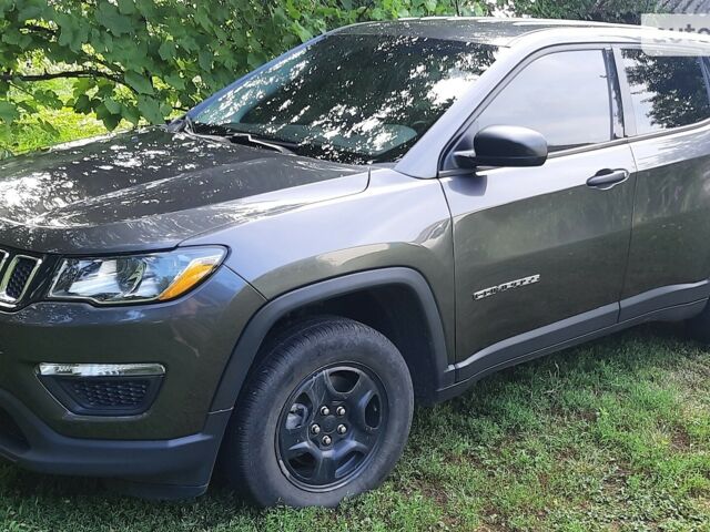 Сірий Джип Compass, об'ємом двигуна 2.4 л та пробігом 84 тис. км за 14500 $, фото 1 на Automoto.ua