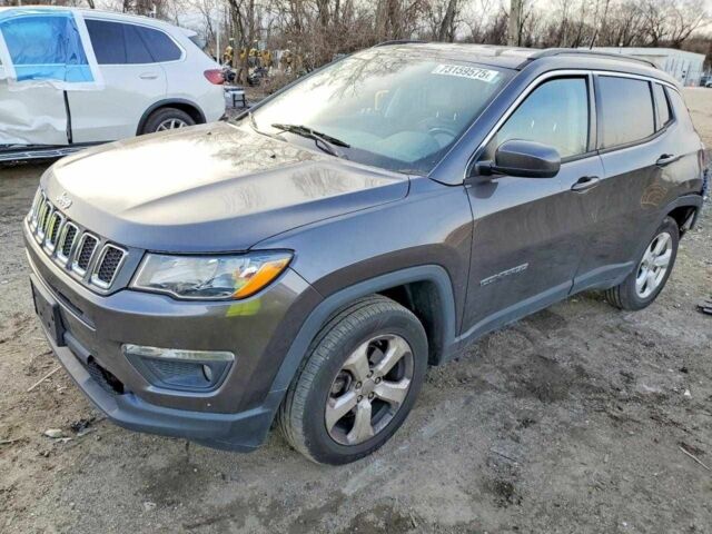 Серый Джип Компас, объемом двигателя 2.4 л и пробегом 79 тыс. км за 2800 $, фото 1 на Automoto.ua